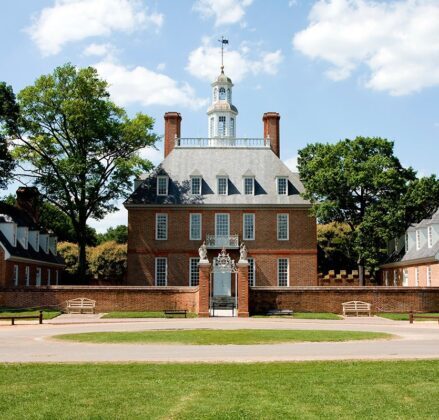 Williamsburg historic governor's mansion